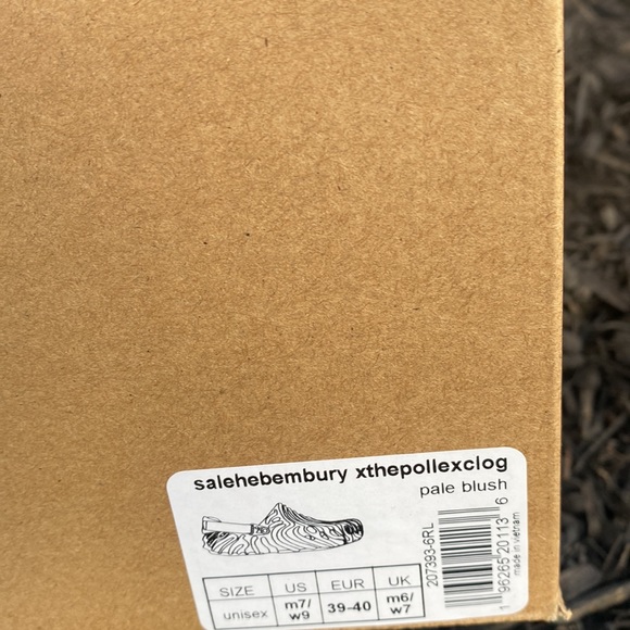 NWT … LIMITED EDITION!!! 🔥 - Picture 2 of 3